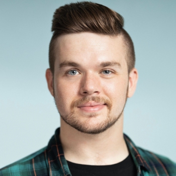 Disney's Newsies 11 Hunter Burke Bio Img