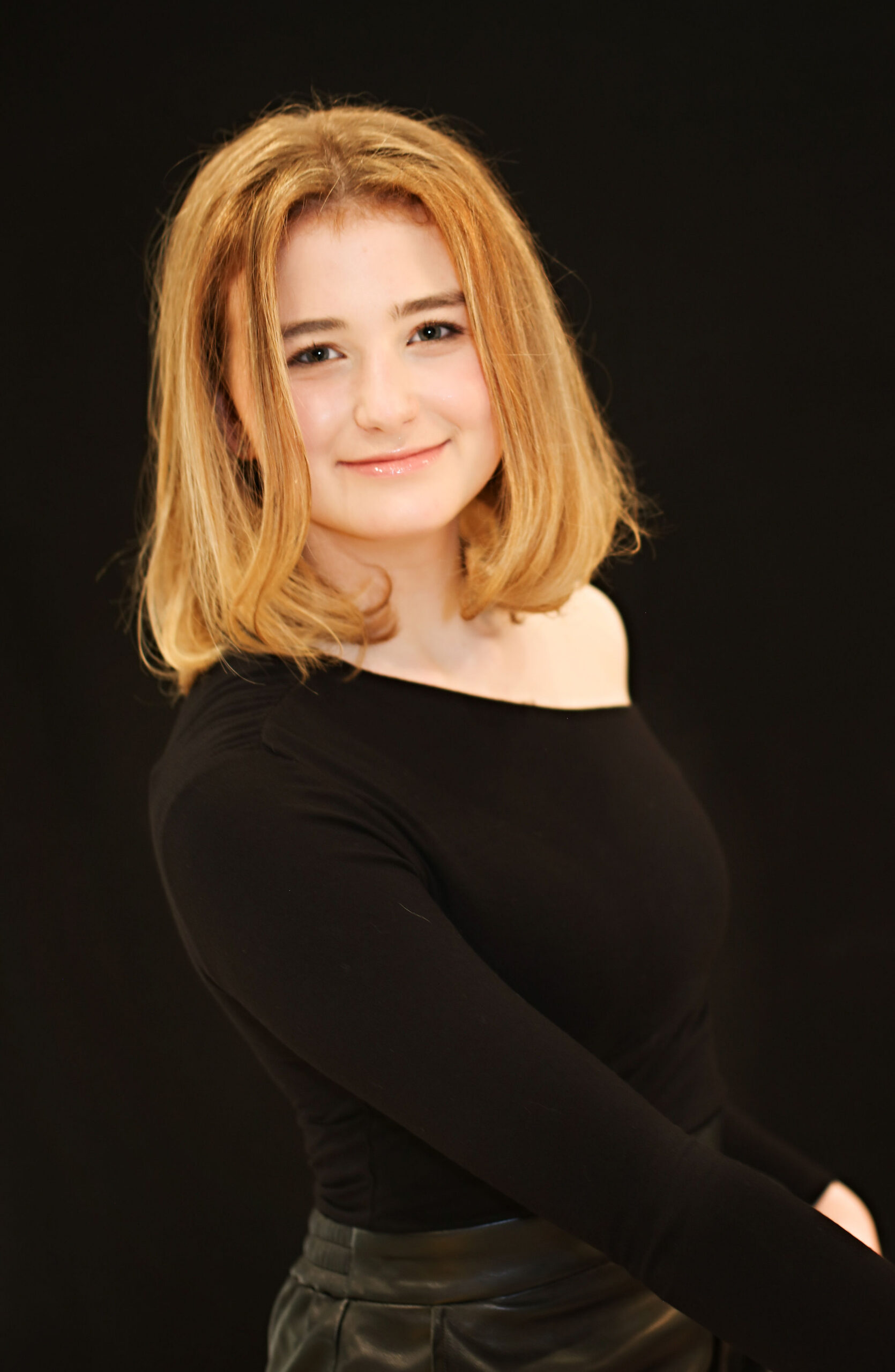Hadestown: Teen Edition 38 MADELEINE HARVIN