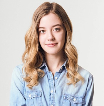 Humphreys School of Musical Theatre 8 Mallory Bechtel Bio Img