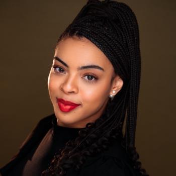 Disney's Frozen 9 Sarah Sachi Bio IMg